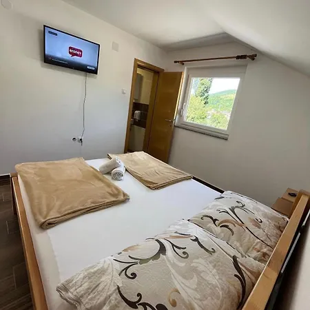 Sobe Dado, Gostionica Kod Dade 아파트 바냐루카